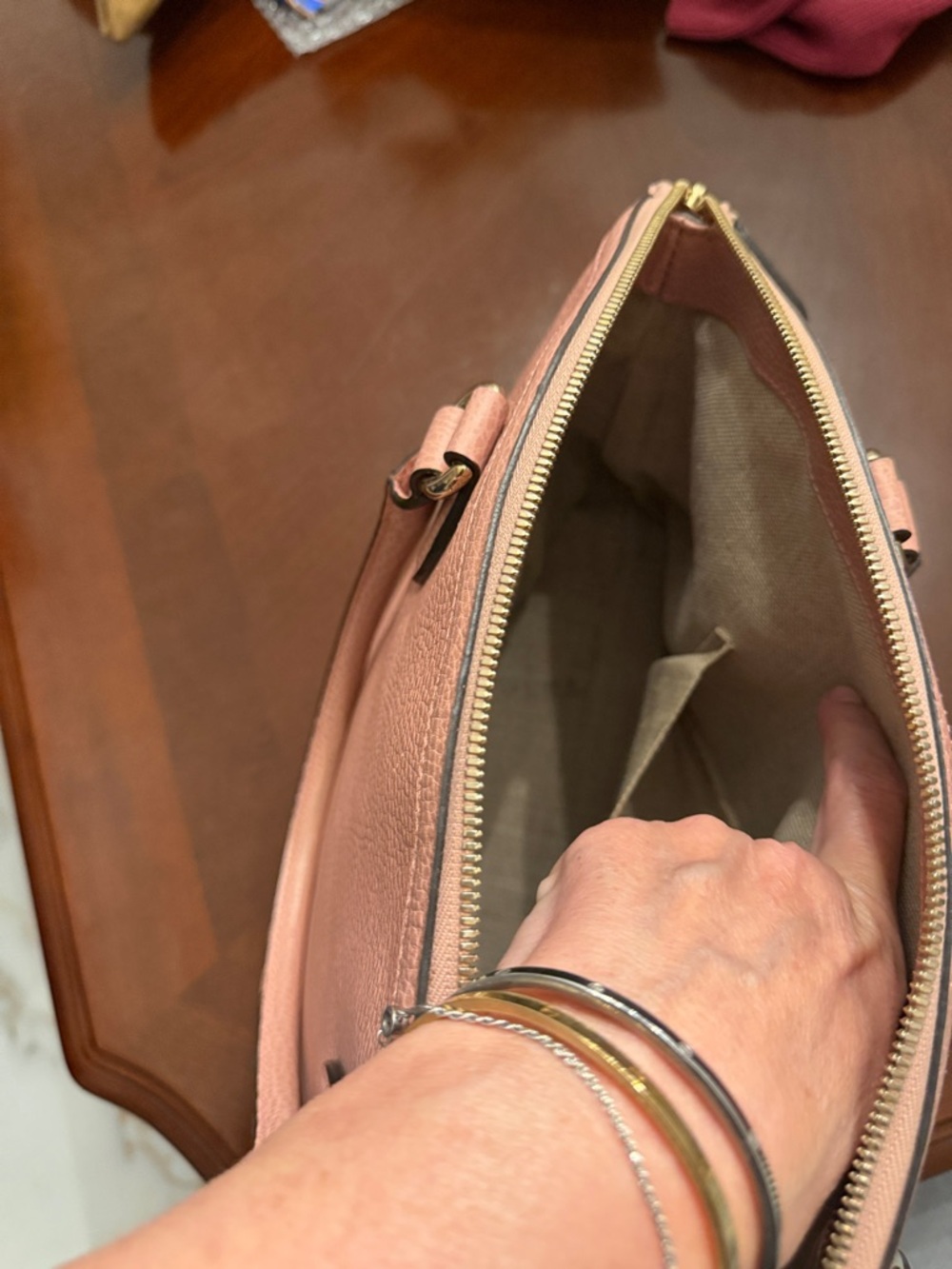 Gucci Pink Leather Hobo Bag - Picture 7 of 12
